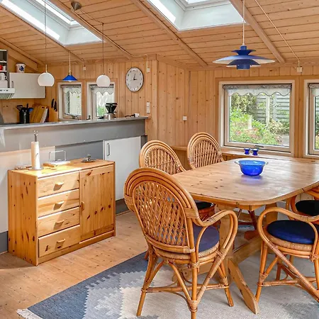 2 Bedroom Stunning In