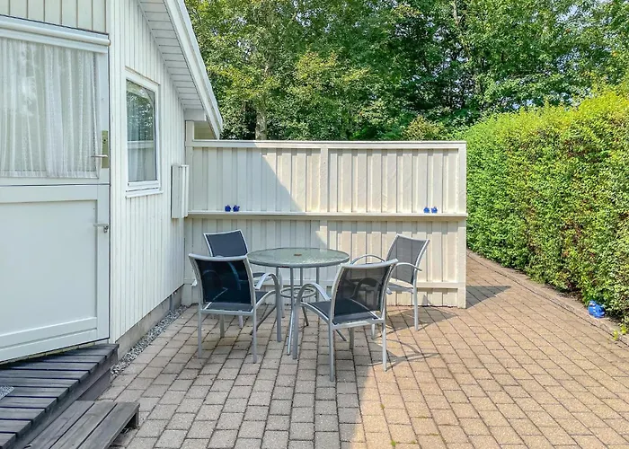 Dom wakacyjny 2 Bedroom Stunning In *